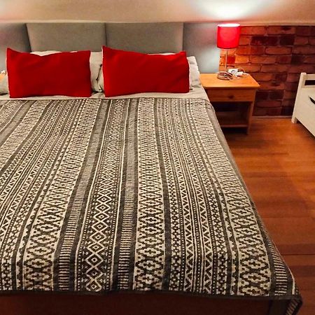 Zielone Wzgorze Na Starowce Apartment Sandomierz Ngoại thất bức ảnh