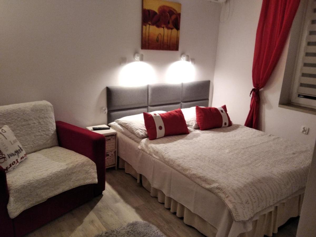 Zielone Wzgorze Na Starowce Apartment Sandomierz Ngoại thất bức ảnh