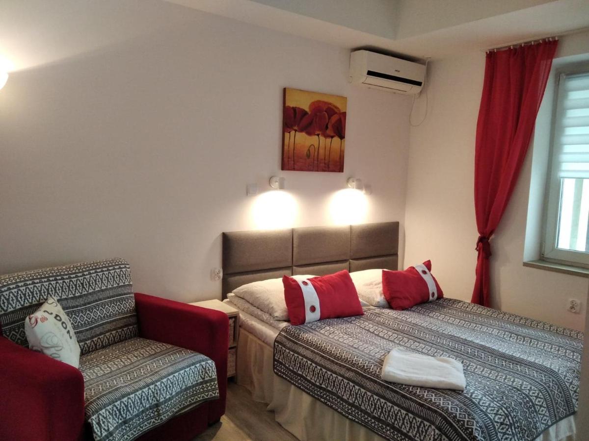 Zielone Wzgorze Na Starowce Apartment Sandomierz Ngoại thất bức ảnh